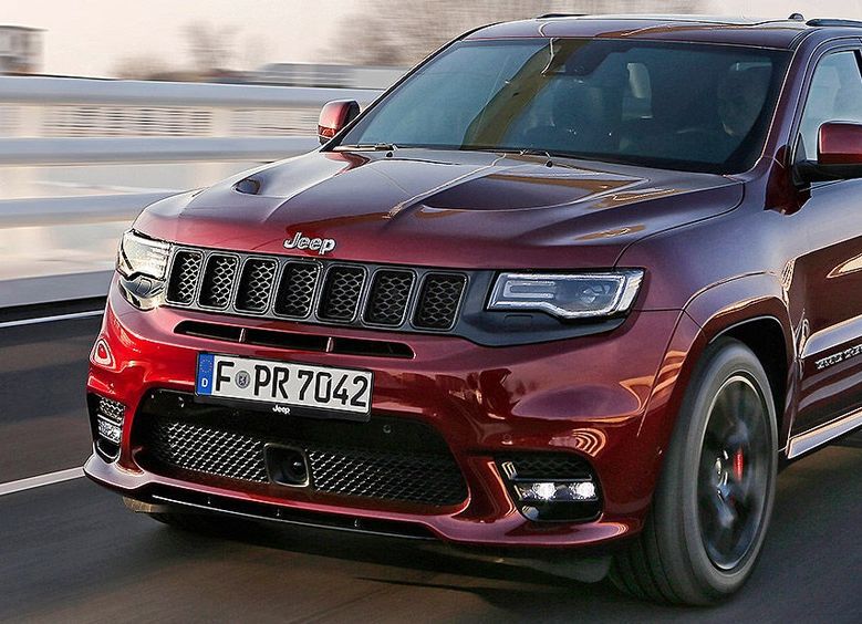 Zderzak Przedni TRACKHAWK SRT Styl + DRL (GRAND CHEROKEE 14-21)