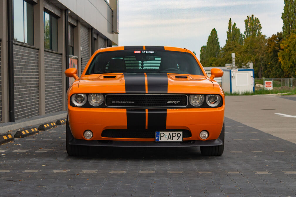 DODGE CHALLENGER SRT8 392 6.4L 2012