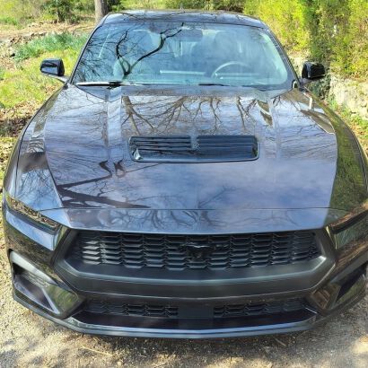 GT Style Hood Scoop - Gloss Black (MUSTANG 24-25)