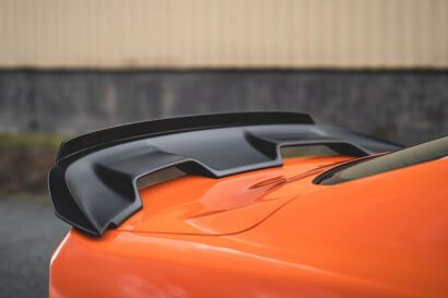 Spoiler Tylnej Klapy MACH1/GT500 Styl + Gurney Flap (MUSTANG 15-23)