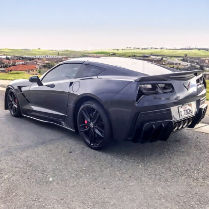 Rear Bumper Diffuser With Fins - Matte Black (CORVETTE C7 14-19)