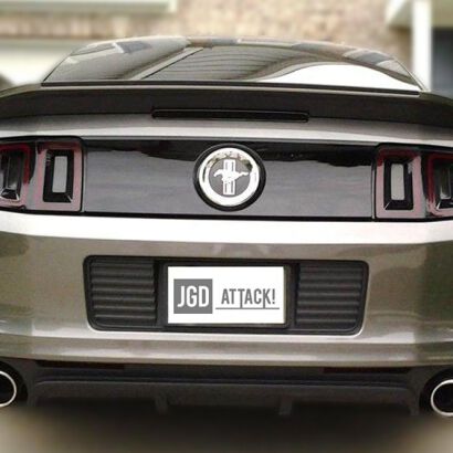 Two Vents Rear Bumper Valance Lower Diffuser (MUSTANG 13-14 V6, GT)