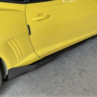 IKON Side Skirts - Gloss Black (CAMARO 10-15)