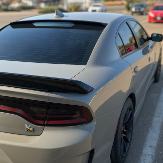 Roof Spoiler – Czarny Połysk (CHARGER 11-23) - 2