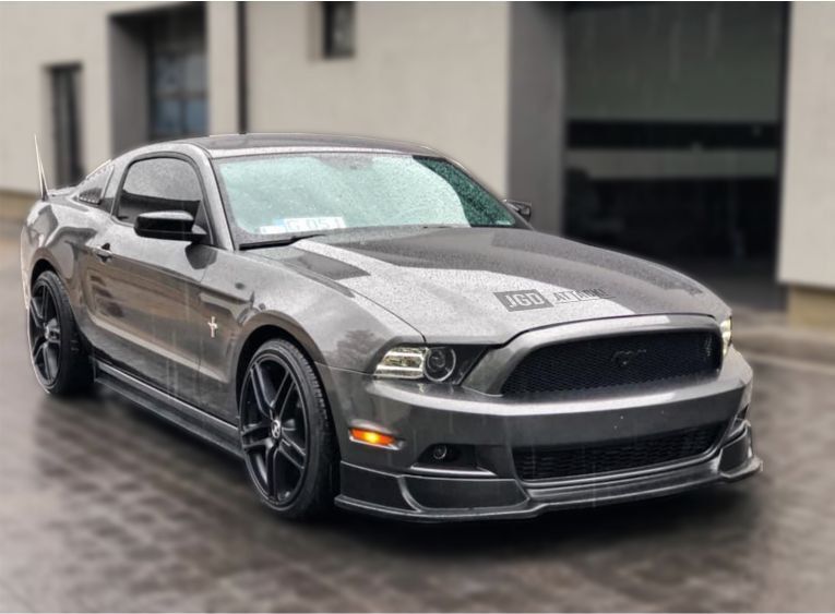 Chin Spoiler - Dokładka Przedniego Zderzaka - RTR Styl (MUSTANG 13-14 GT, V6)