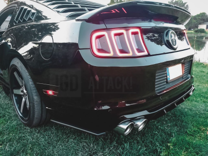 Rear Bumper Splitters (MUSTANG 10-14)