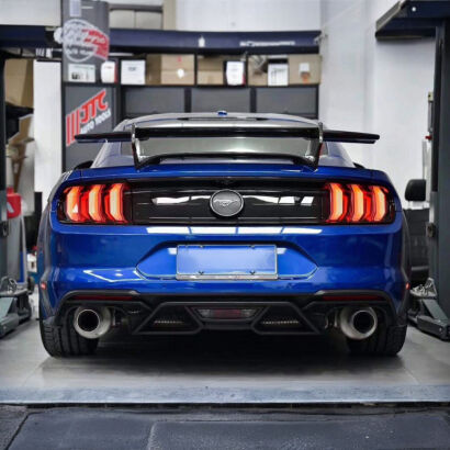 Rear Bumper - Premium Version (MUSTANG 18-23 Ecoboost, GT)