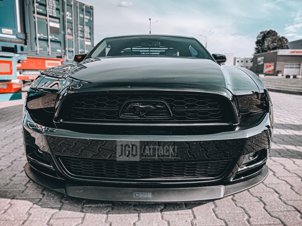 Chin Spoiler - Dokładka Zderzaka (MUSTANG 13-14 GT, V6)