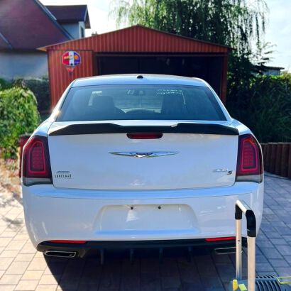 ROCK Style Trunk Spoiler - Gloss Black (300 12-23)