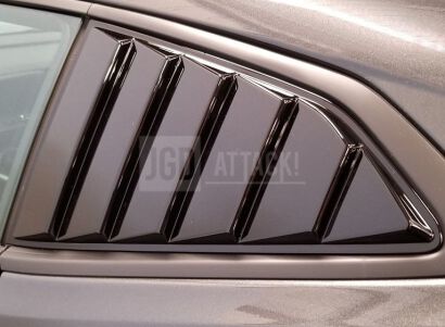 Quarter Window Scoops - Gloss Black (CAMARO 16-23)