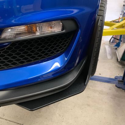 GT500 Style Front Bumper Winglets (MUSTANG 15-22)