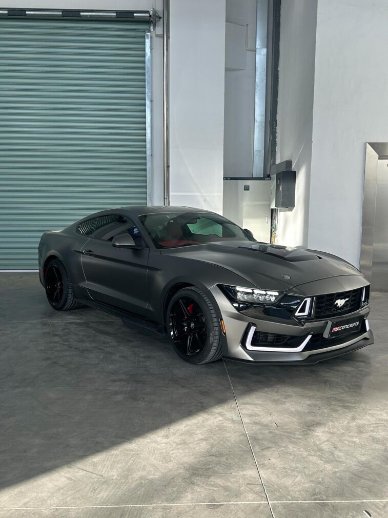 Body Kit — Dark Horse LED Styl — Kompletny Zestaw (MUSTANG 15-17 GT, V6, Ecoboost)