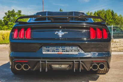 SPEED Style Rear Diffuser - Single/Quad Exhaust Tips (MUSTANG 15-17 GT Premium, EcoBoost Premium)