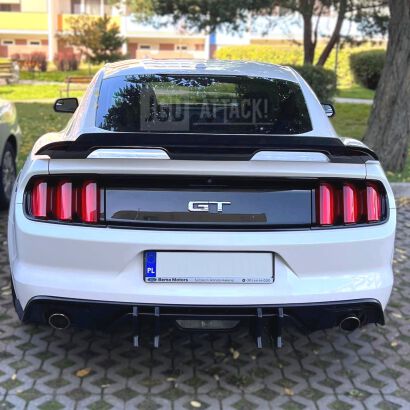 Dyfuzor Tylnego Zderzaka SPEED - Pojedyncze/Podwójne Końcówki (MUSTANG 15-17 GT Premium, EcoBoost Premium)