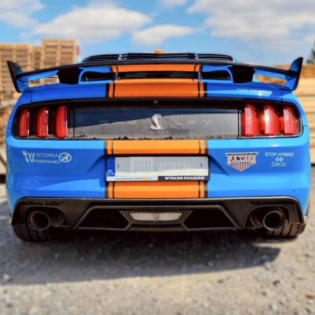 GT500 Style Rear Diffuser - Quad Tips (MUSTANG 15-17 Ecoboost Premium, GT Premium)