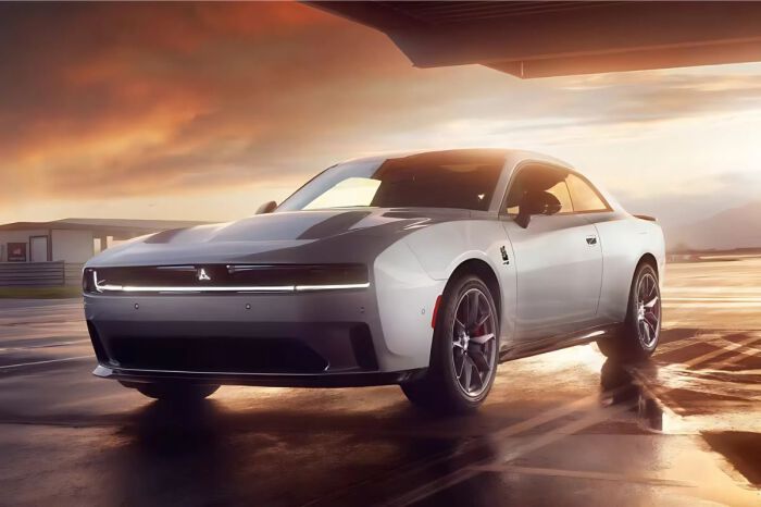 New Dodge Charger: A Return to Hemi on the Horizon?